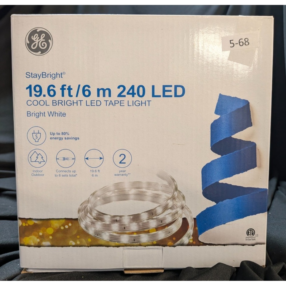 GE StayBright 240-Light 19.6-ft Cool White Integrated LED Christmas Tape Lights